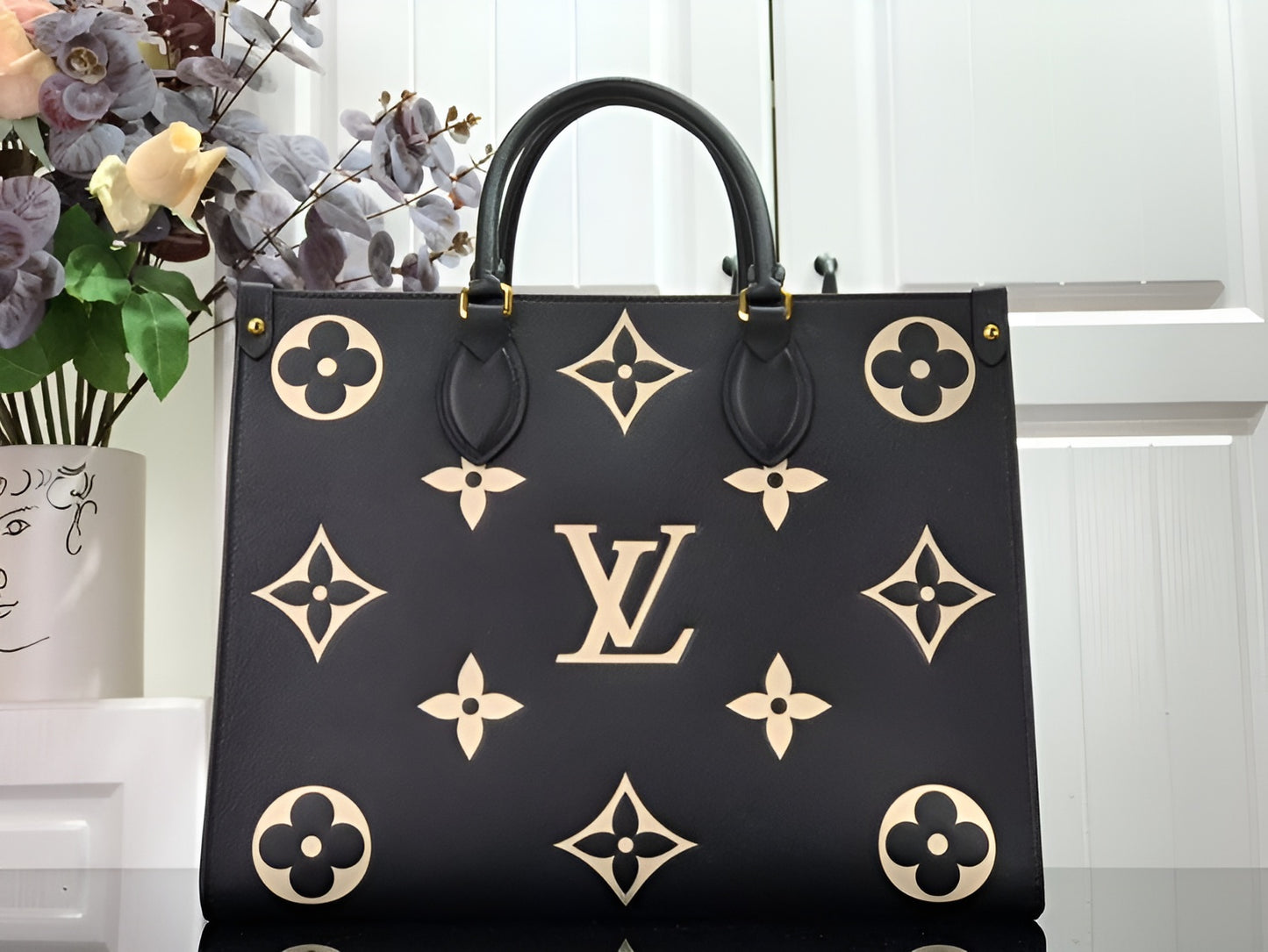 Louis Vuitton Women Bag – Premium Quality