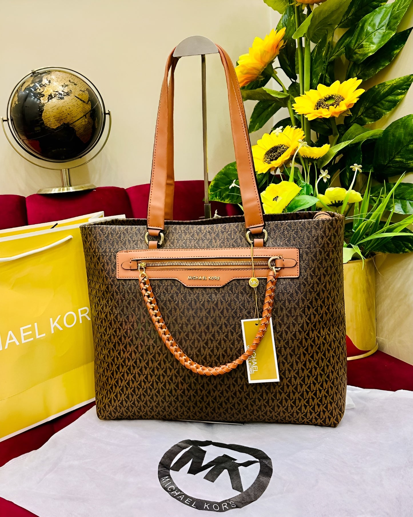 Michael Kors Signature Tote Bag