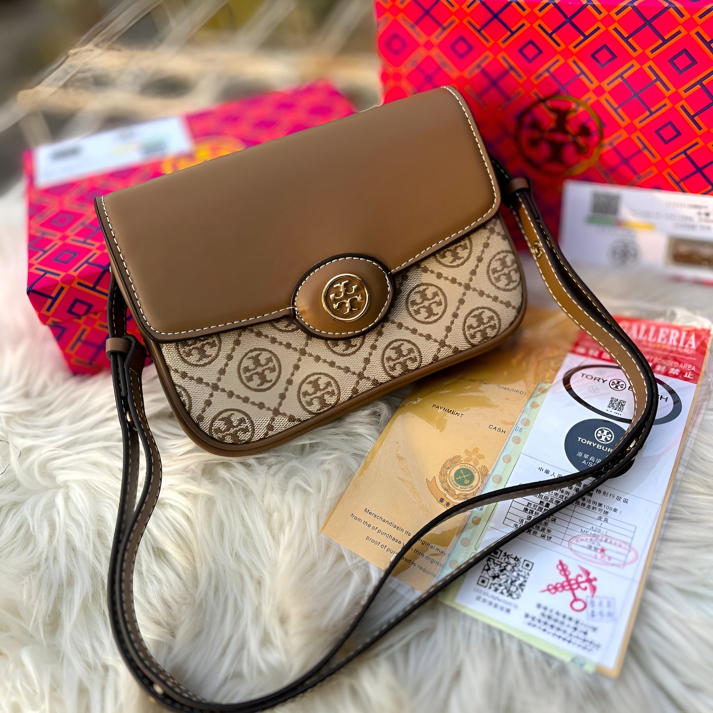 TORY BURCH Crossbody Bag