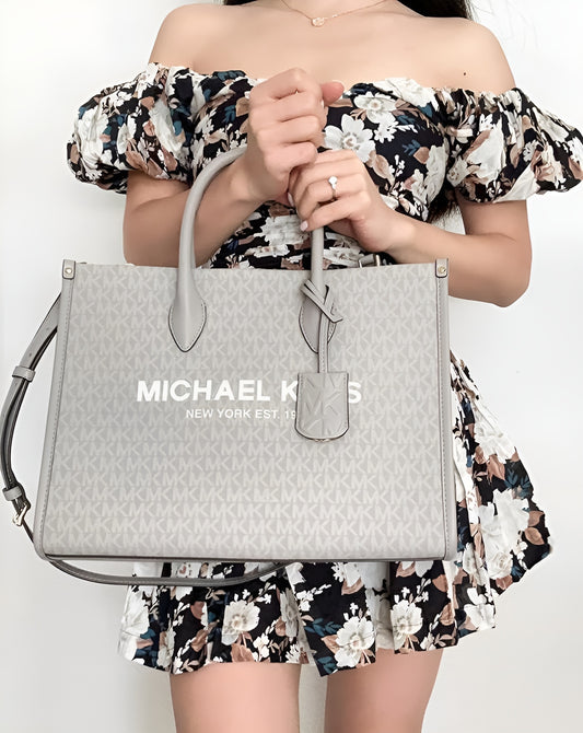 Michael Kors Mirella Large Signature MK Tote Bag