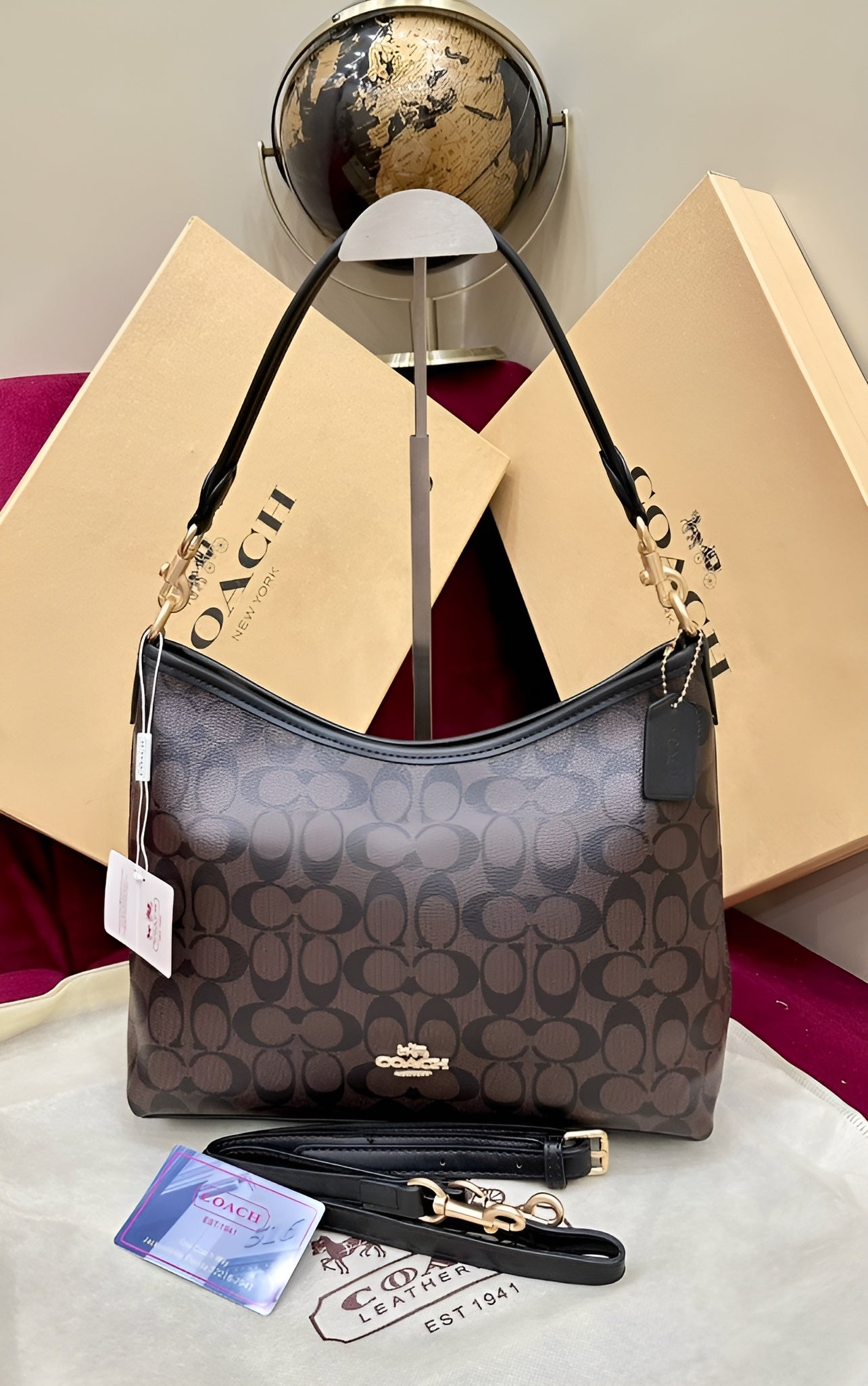 Coach Hand Bag In Signature Canvas