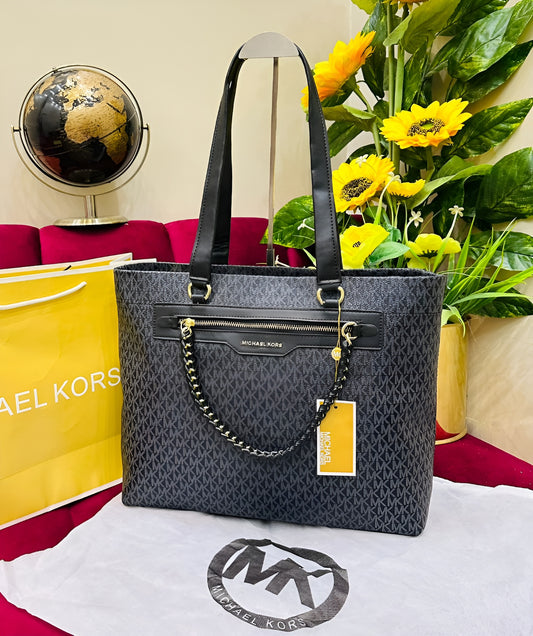 Michael Kors Signature Tote Bag